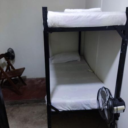 Alquiler De Habitaciones Bay House Hostel Салинас Экстерьер фото